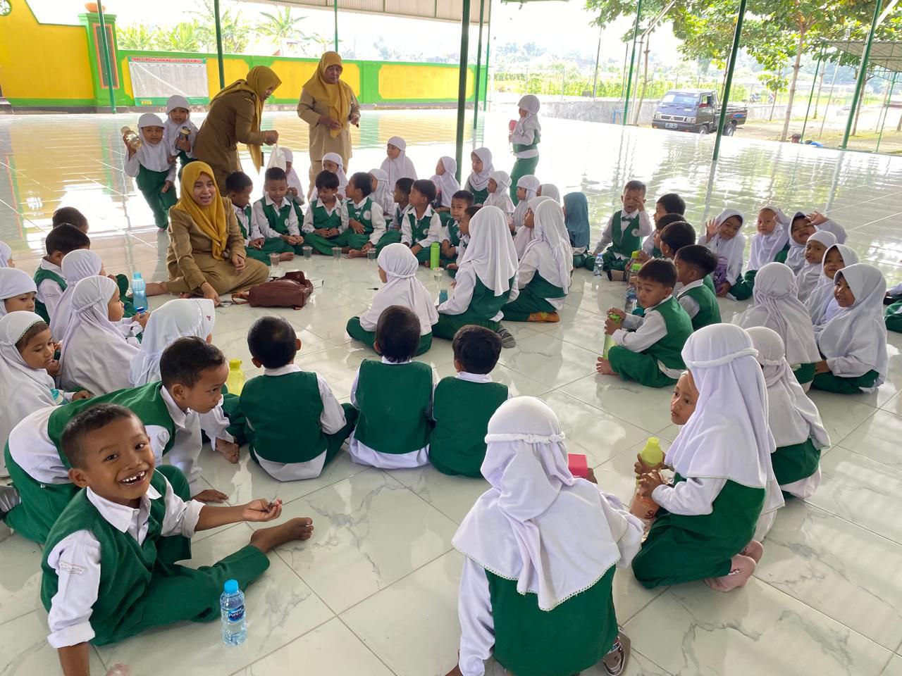 Kegiatan Belajar di Luar Kelas